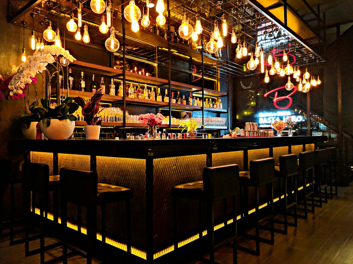 Le Comptoir Doré : l'ambiance
